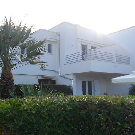 B&B Villa Cinzia Torre Santa Sabina Extérieur photo